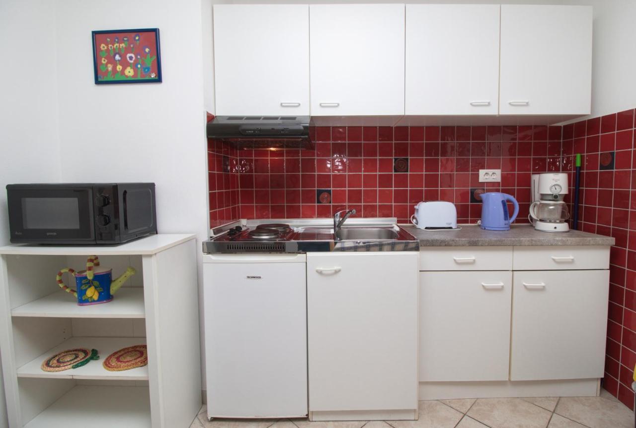 Apartments Lidija 罗维尼 外观 照片